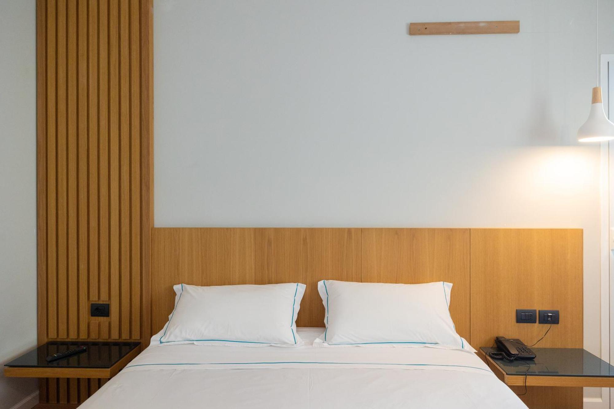 Duka Hotel Avlonya Dış mekan fotoğraf