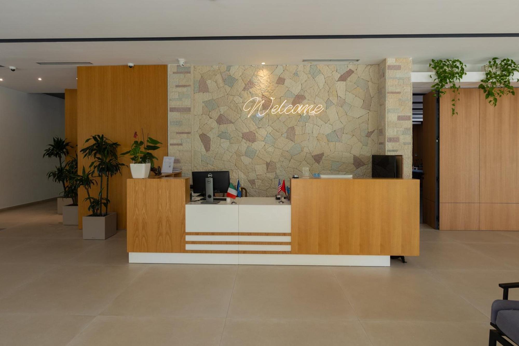 Duka Hotel Avlonya Dış mekan fotoğraf